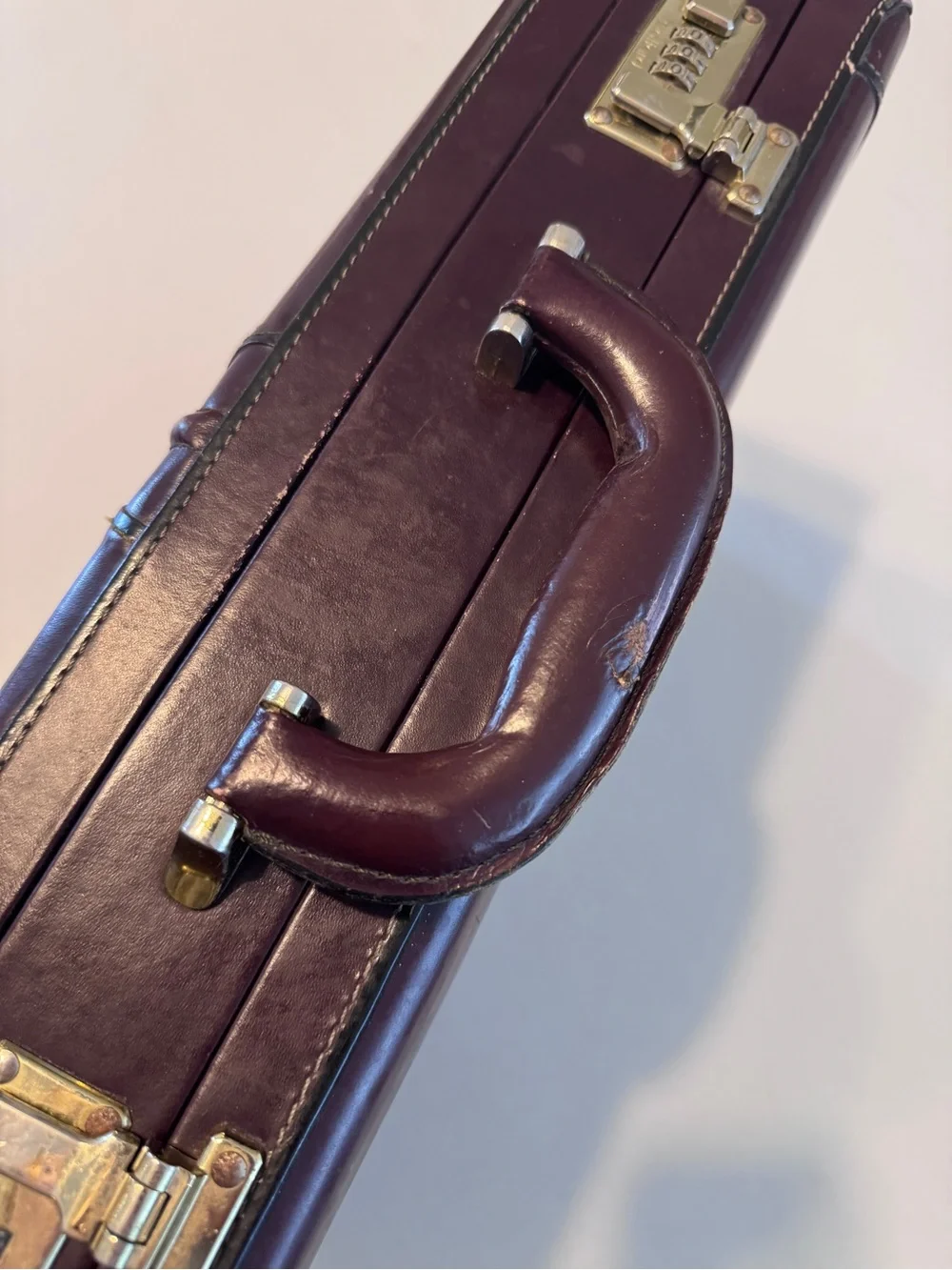 Vintage Mallard Men's Briefcase - Brown Burgundy Leather